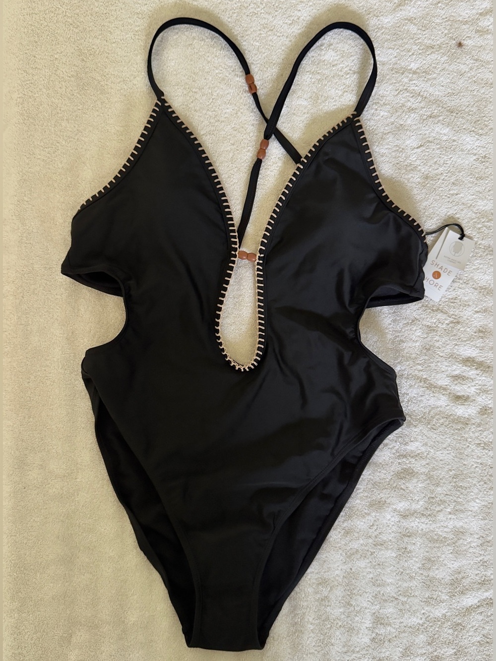 NWT Shade & Shore Black Cutout One-Piece Swimsuit with Contrast Stitching Size M